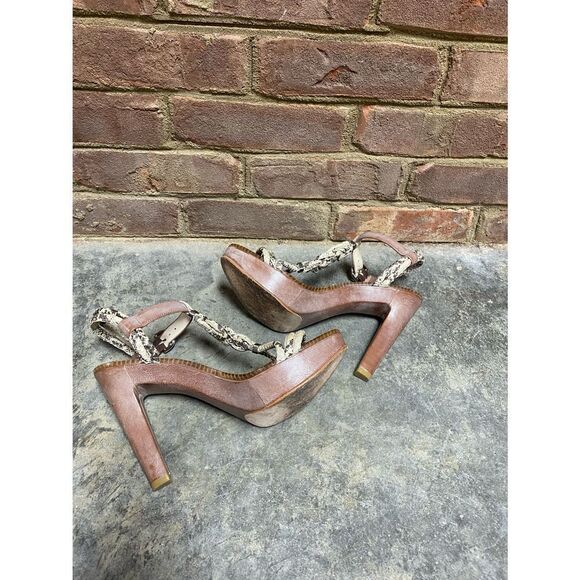 Coach Simona Cream Snakeskin Waxy Leather Heel Size 8 - Picture 5 of 10